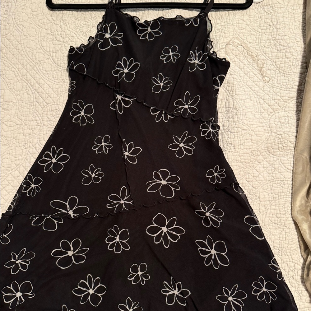 wild fable black and white dress 🖤